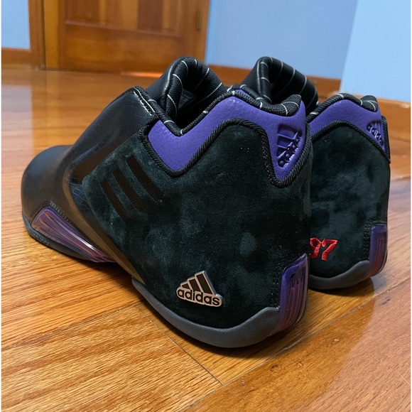 !!! BRAND NEW !!! Size 10- Adidas T-Mac 3 Restomod Raptors. - Picture 7 of 12